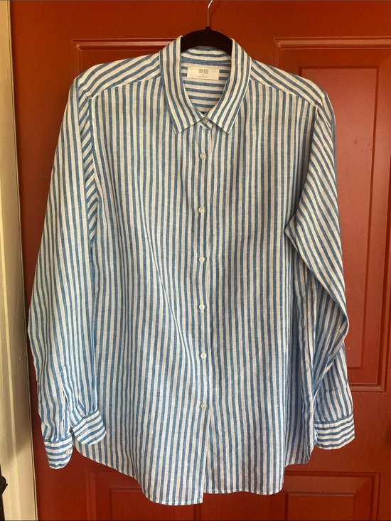 Uniqlo Tops - Uniqlo Linen Blue and White Vertical Stripe Dress Shirt